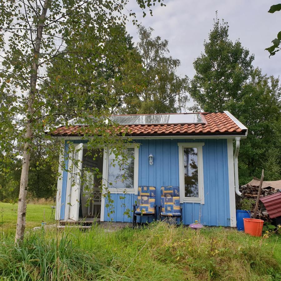 Gaeststuga I Vacker Natur, Bastu, Bubbelpool Sommartid Och Gratis Parkering Naera Ulricehamn Och Lassalyckan, Guesthouse With Nice View With Sauna And Free Parking Close To Dalsjoefors And Fishing Borås Exterior foto